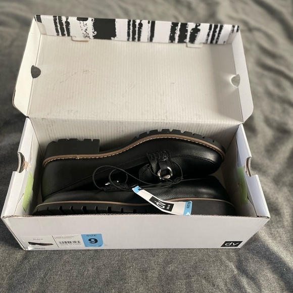 DV Dolce Vita Cedar Ladies Loafer, Black, Various Sizes - Picture 6 of 7